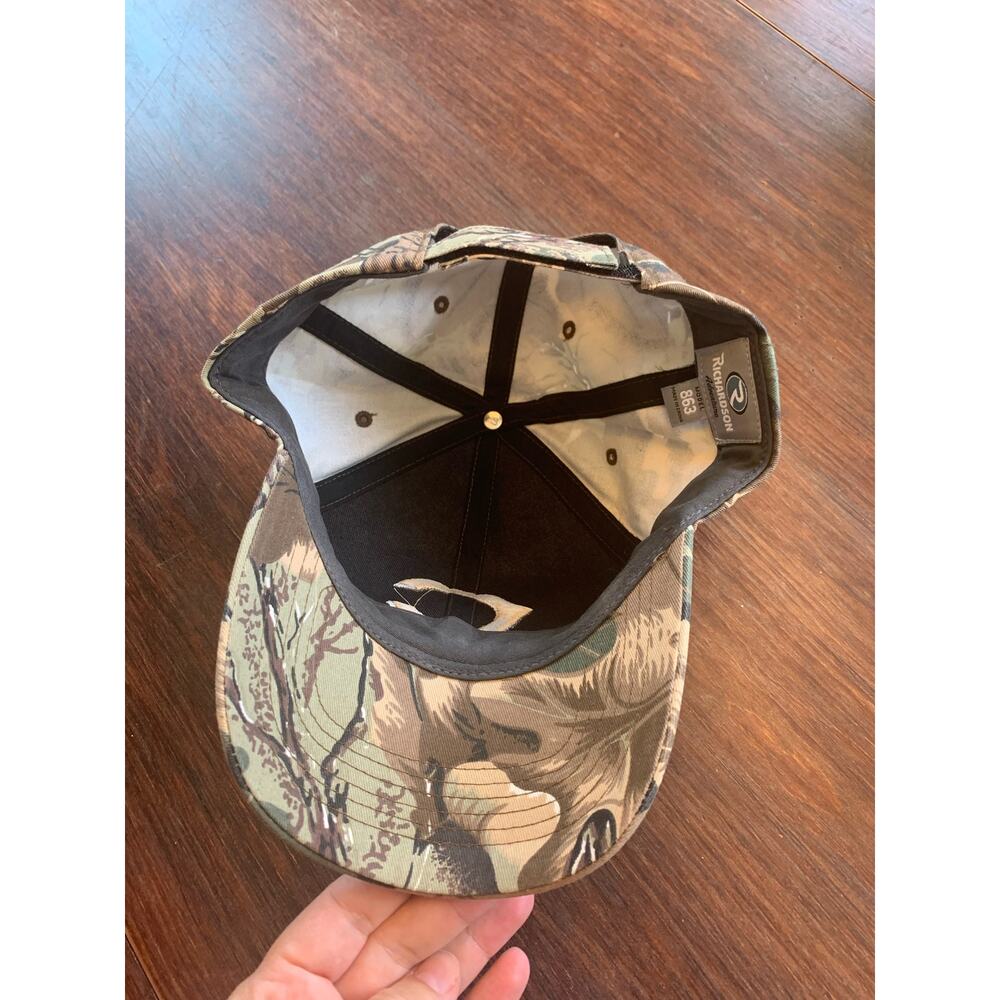 Cincinnati Reds RealTree Camo MLB Baseball Cap - Picture 2 of 4